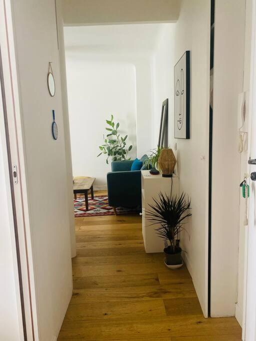 Paris - Appartement Cosy - Tour Eiffel A Pied Екстер'єр фото